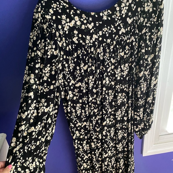 Urban Outfitters Floral Maxi Dress - Picture 3 of 4